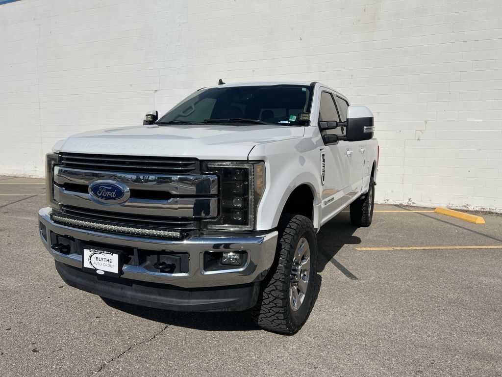 2019 Ford F-250 Lariat 4x4 Crew Cab 6-3/4' Box's photo
