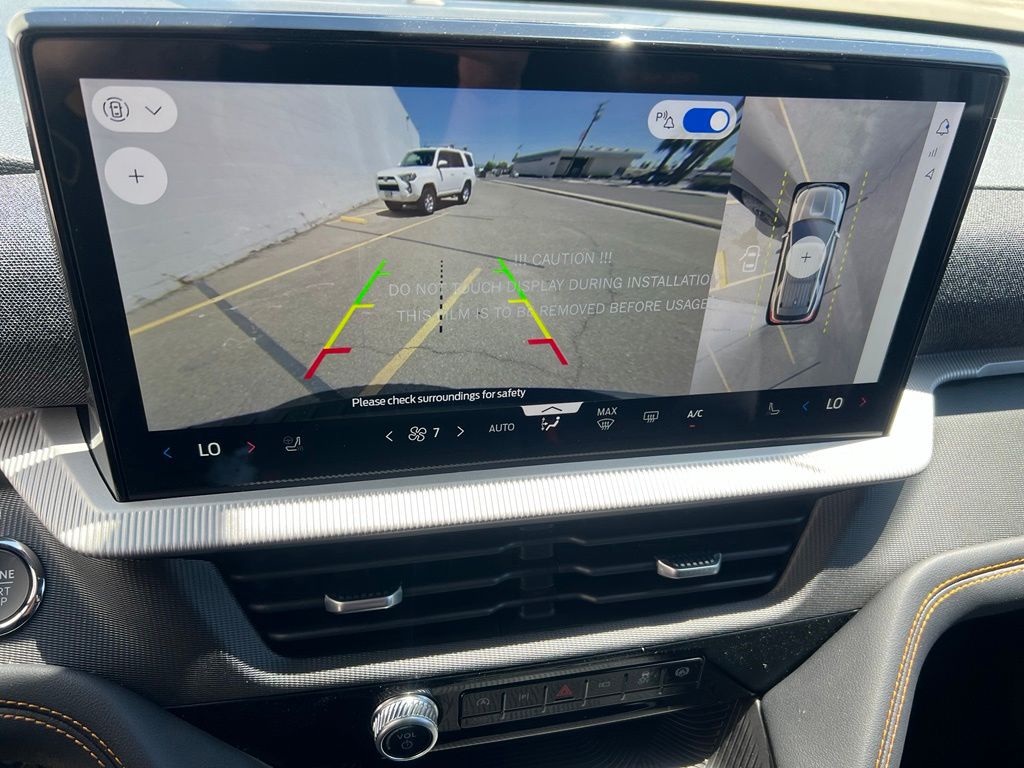 2026 Ford Explorer Tremor - Photo 14