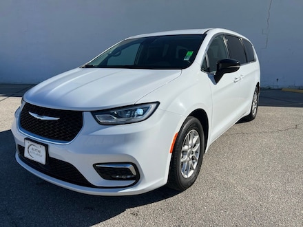 2024 Chrysler Pacifica Touring L Minivan/Van