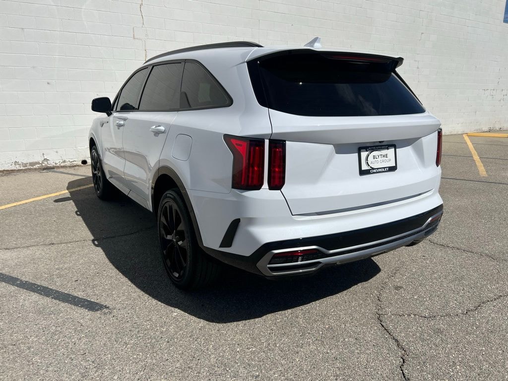 Used 2023 Kia Sorento SX SUV