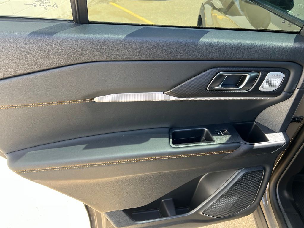 2026 Ford Explorer Tremor - Photo 21