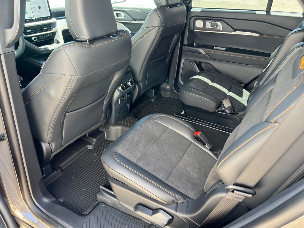 2026 Ford Explorer Tremor - Photo 22