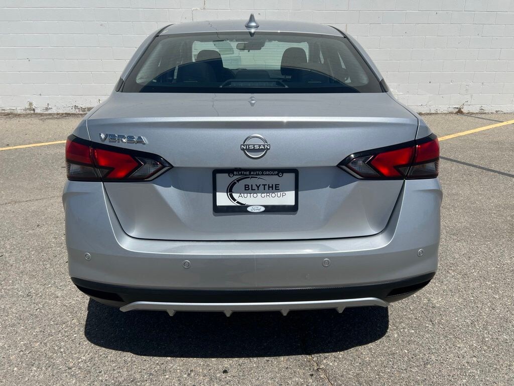 Used 2025 Nissan Versa 1.6 SV Sedan