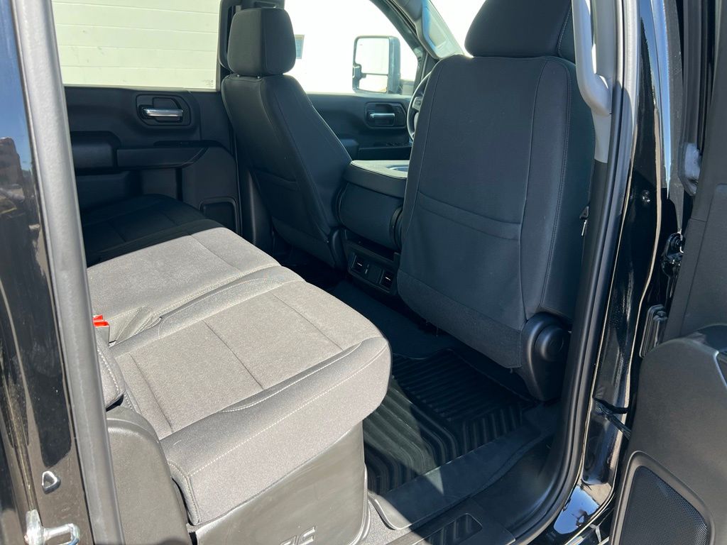 2024 Chevrolet Silverado 2500HD Custom - Photo 24