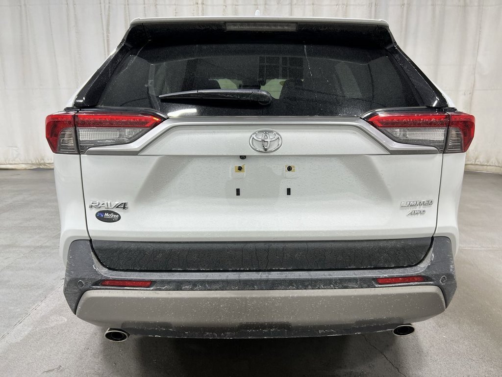 2023 Toyota RAV4 Limited photo 3