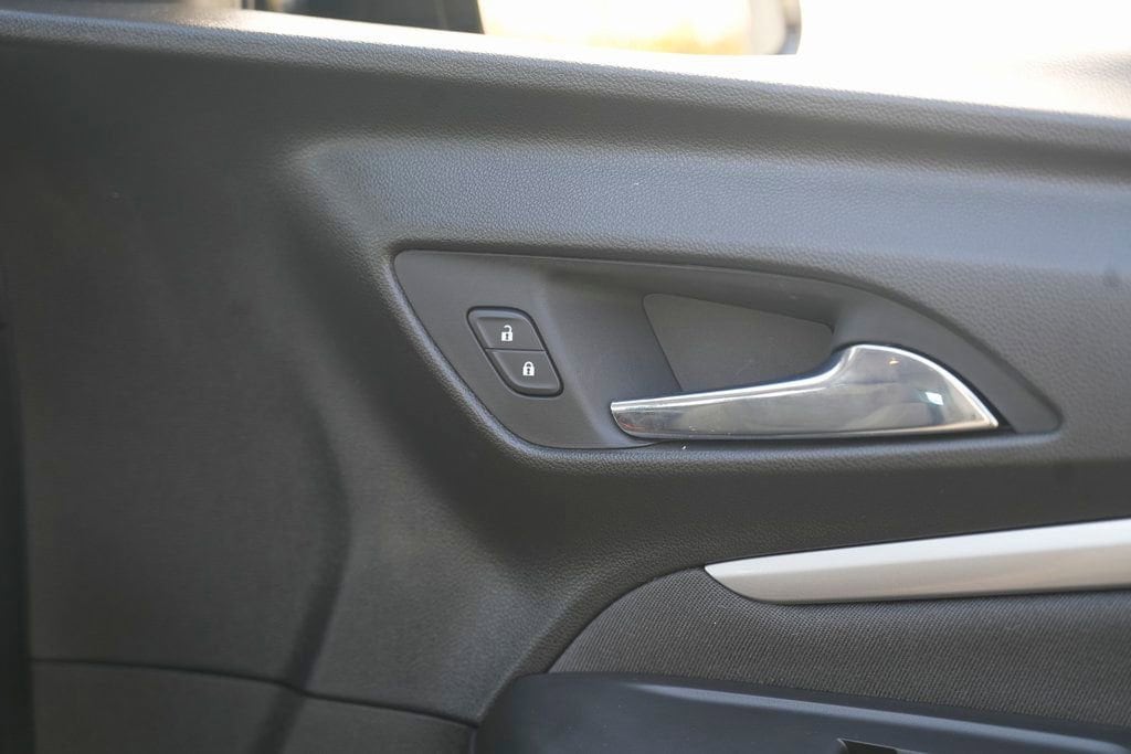 2022 Chevrolet Bolt EUV LT - Photo 32