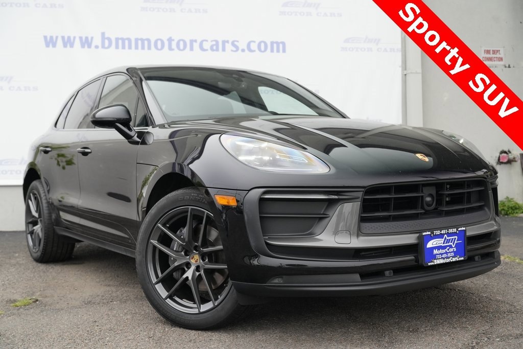 Used 2023 Porsche Macan T SUV