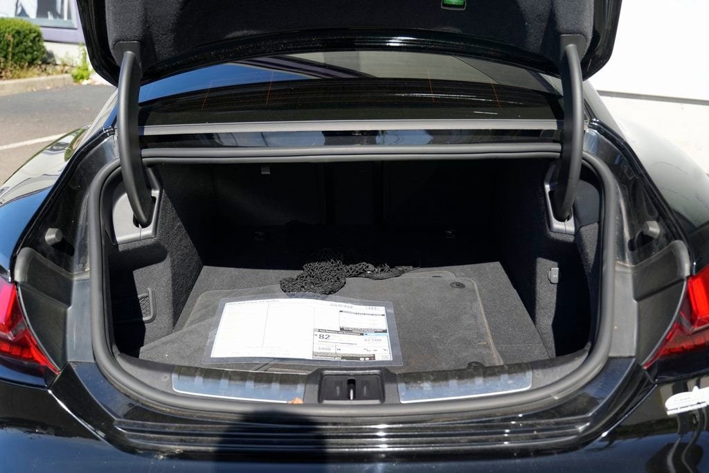 2022 Audi e-tron GT Premium Plus - Photo 15