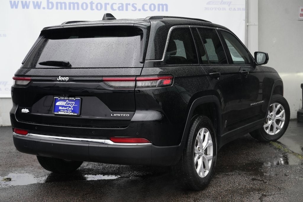 Used 2022 Jeep Grand Cherokee Limited SUV