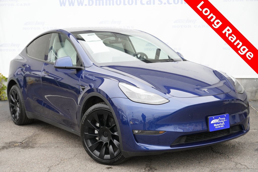 2022 Tesla Model Y Long Range's photo