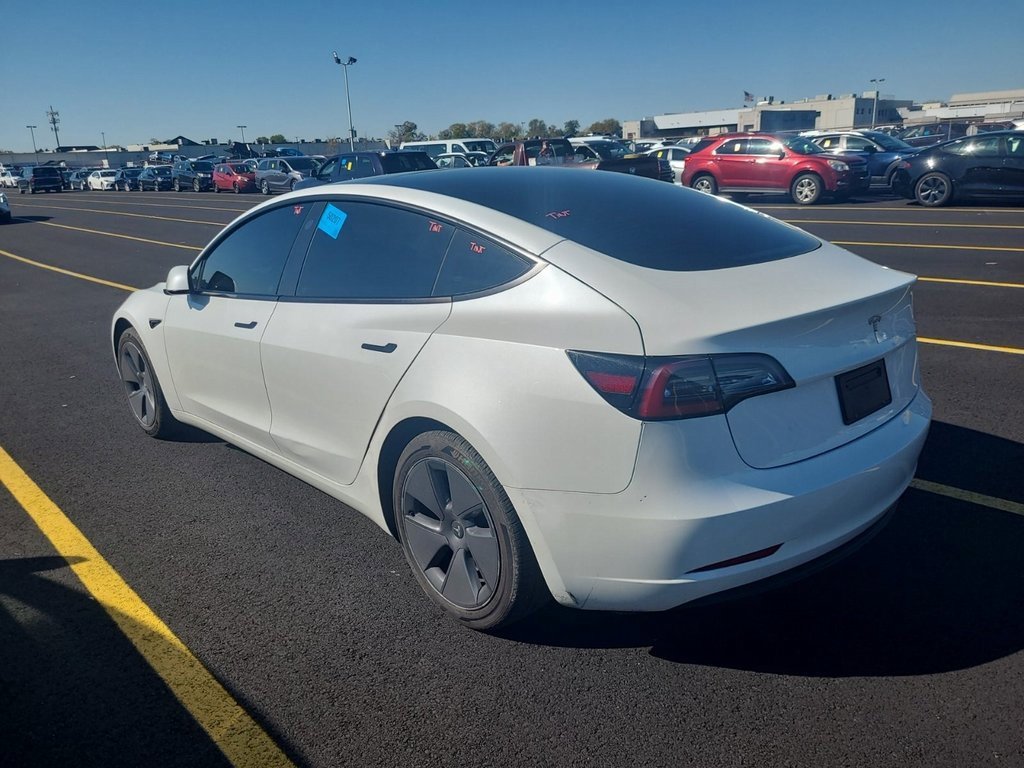 2023 Tesla Model 3 photo 2