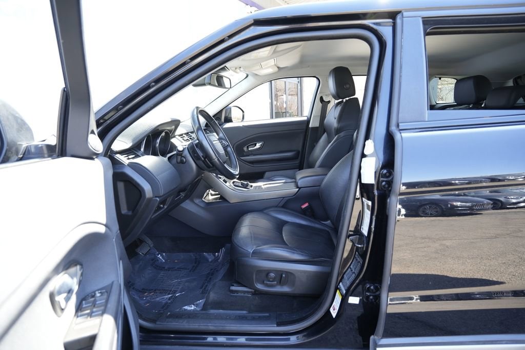 2019 Land Rover Range Rover Evoque SE Premium - Photo 18