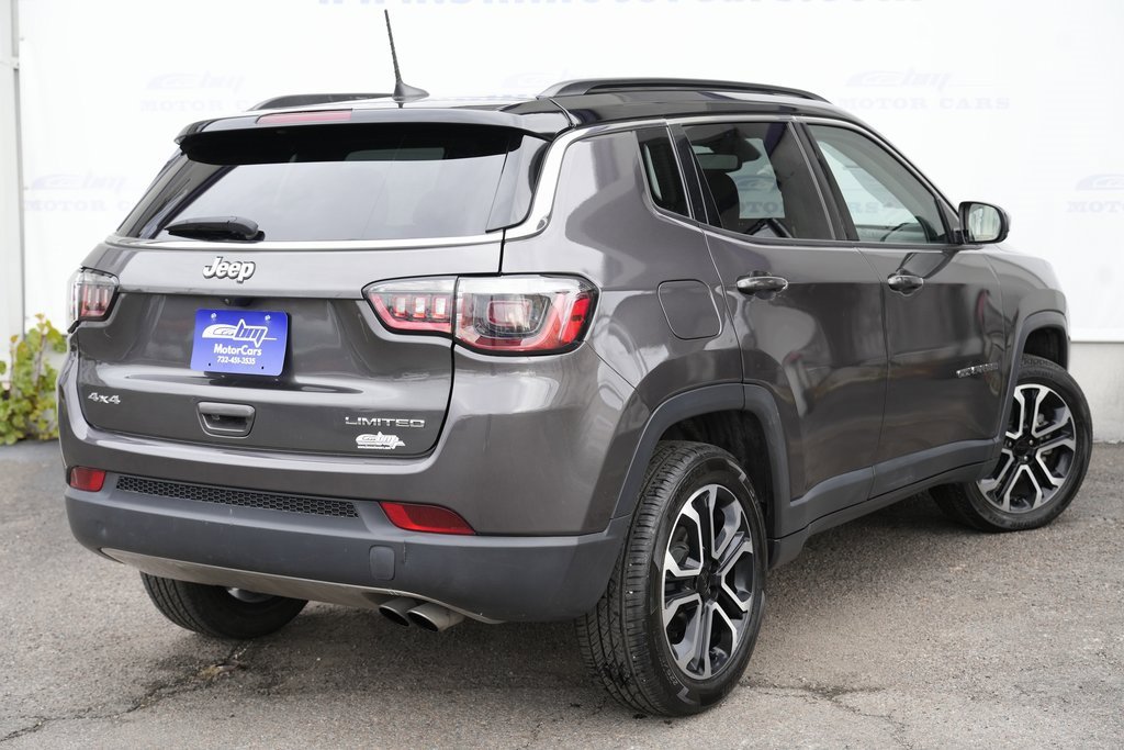 2022 Jeep Compass Limited photo 3