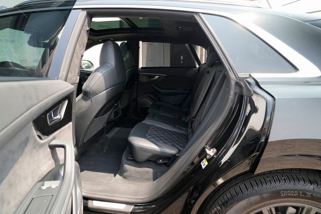 2022 Audi SQ8 Prestige - Photo 19
