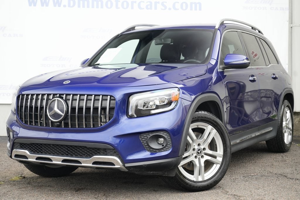 2021 Mercedes Benz GL 250 photo 2