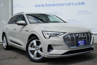 2019 Audi e-tron Prestige SUV