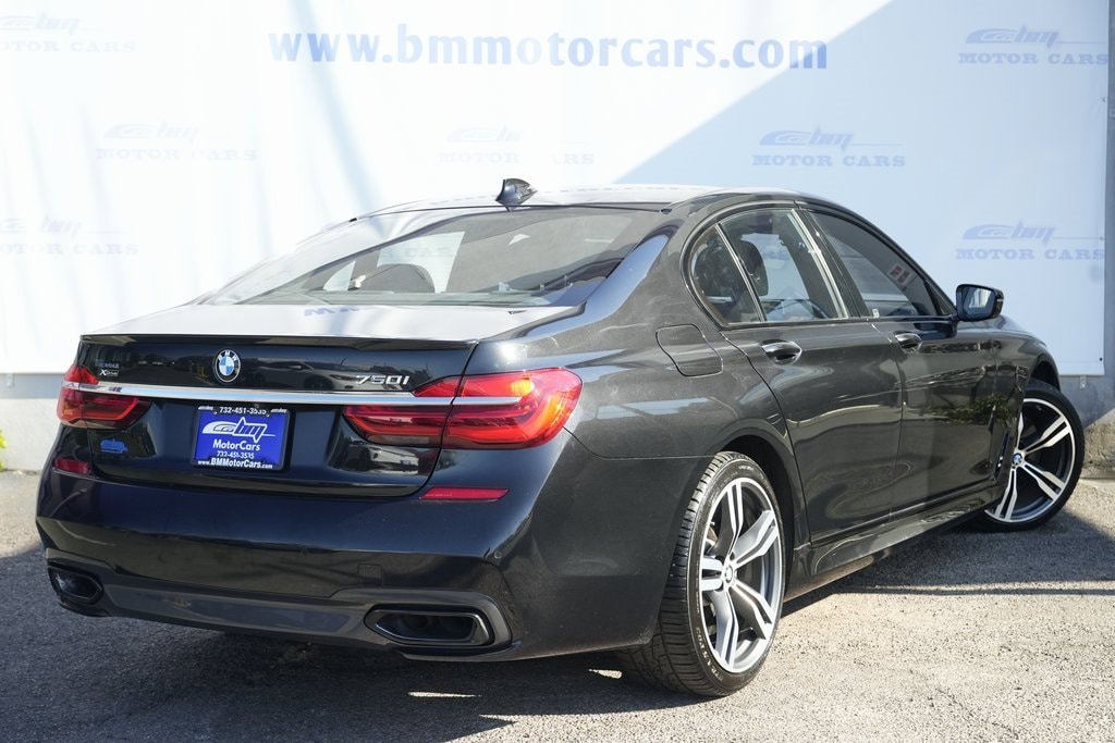 Used 2019 BMW 7 Series 750i xDrive Sedan