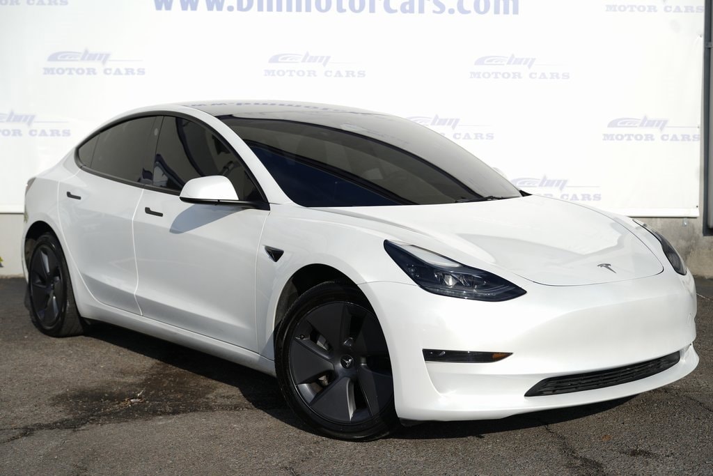 2023 Tesla Model 3 Base's photo