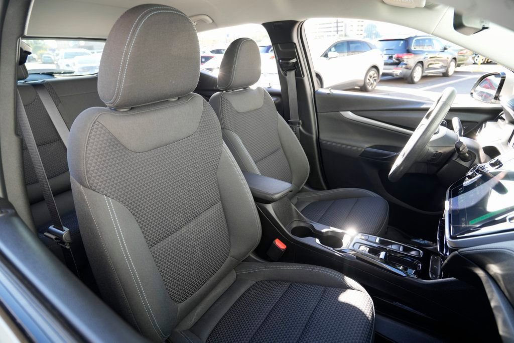 2022 Chevrolet Bolt EUV LT - Photo 24