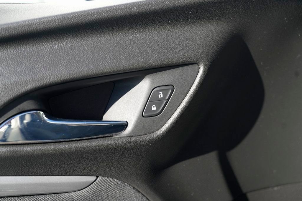 2022 Chevrolet Bolt EUV LT - Photo 26