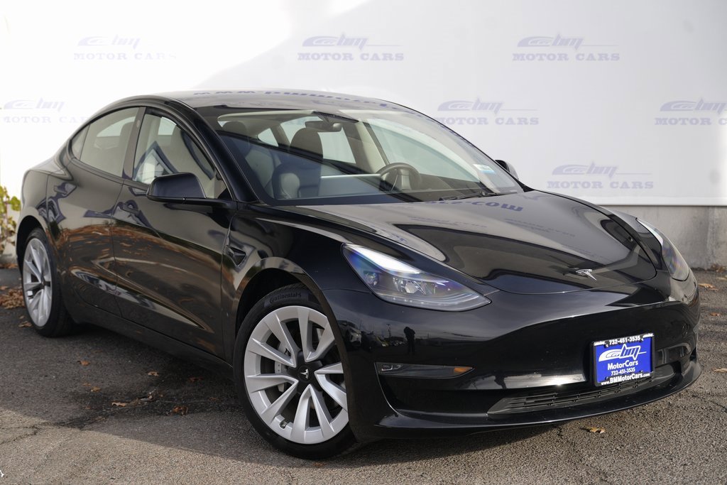 2023 Tesla Model 3 Base's photo