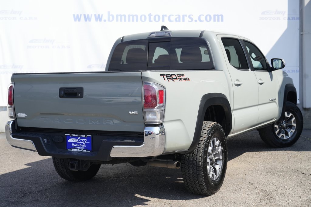 2023 Toyota Tacoma SR5 photo 3