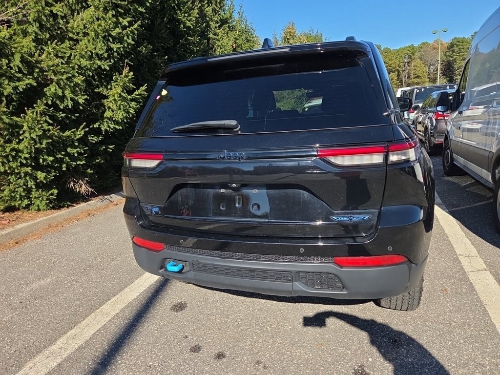 2023 Jeep Cherokee Trailhawk 4xe photo 3