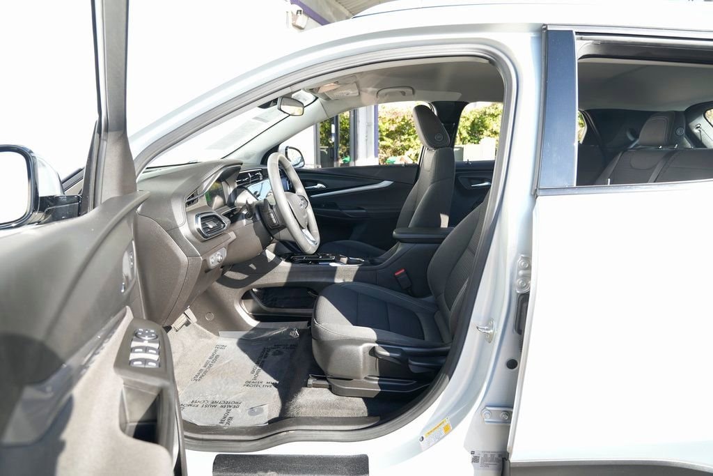 2022 Chevrolet Bolt EUV LT - Photo 17