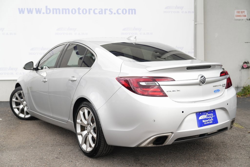 2017 Buick Regal GS photo 4