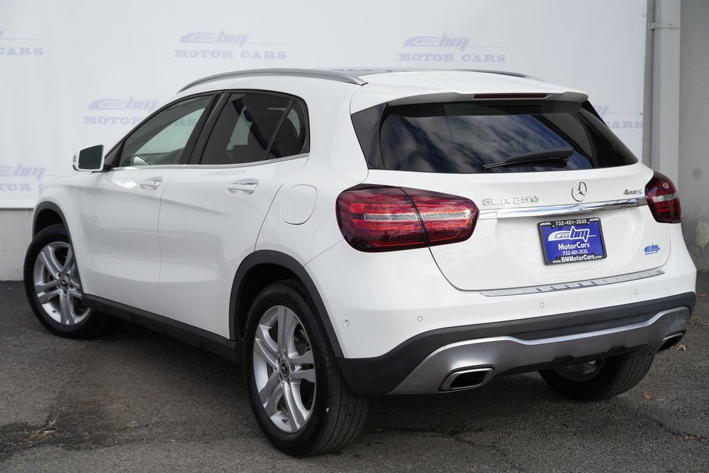 2019 Mercedes Benz GLA 250 photo 4