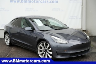 2022 Tesla Model 3 Long Range Sedan