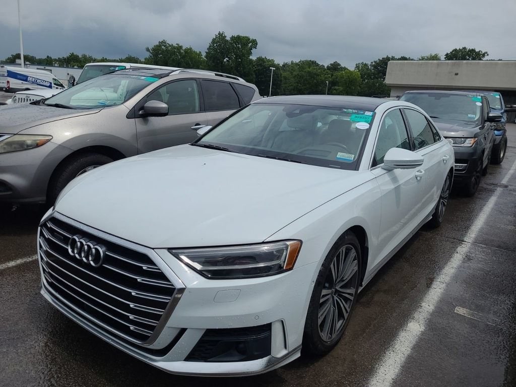 2020 Audi A8 60 TFSI L quattro Tiptronic's photo