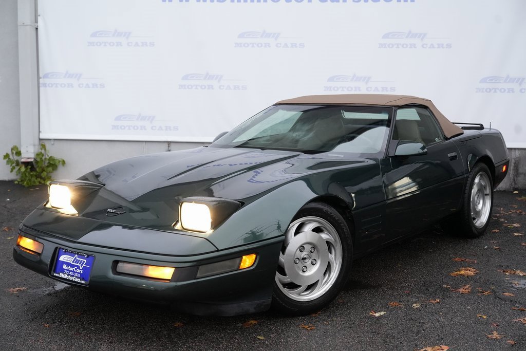 1994 Chevrolet Corvette Base photo 2