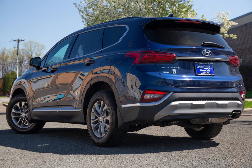 2020 Hyundai Santa Fe SEL photo 3