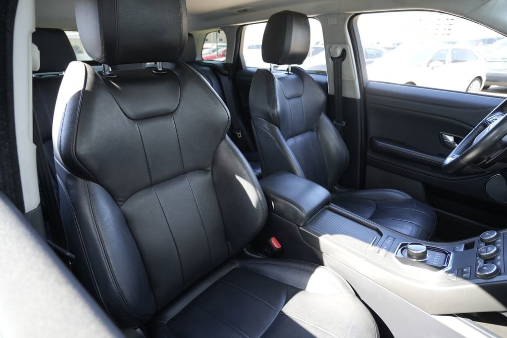 2019 Land Rover Range Rover Evoque SE Premium - Photo 29