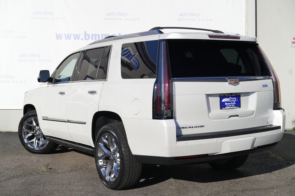 2016 Cadillac Escalade Premium photo 4