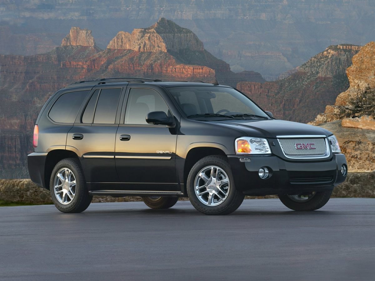 2009 GMC Envoy Denali's photo