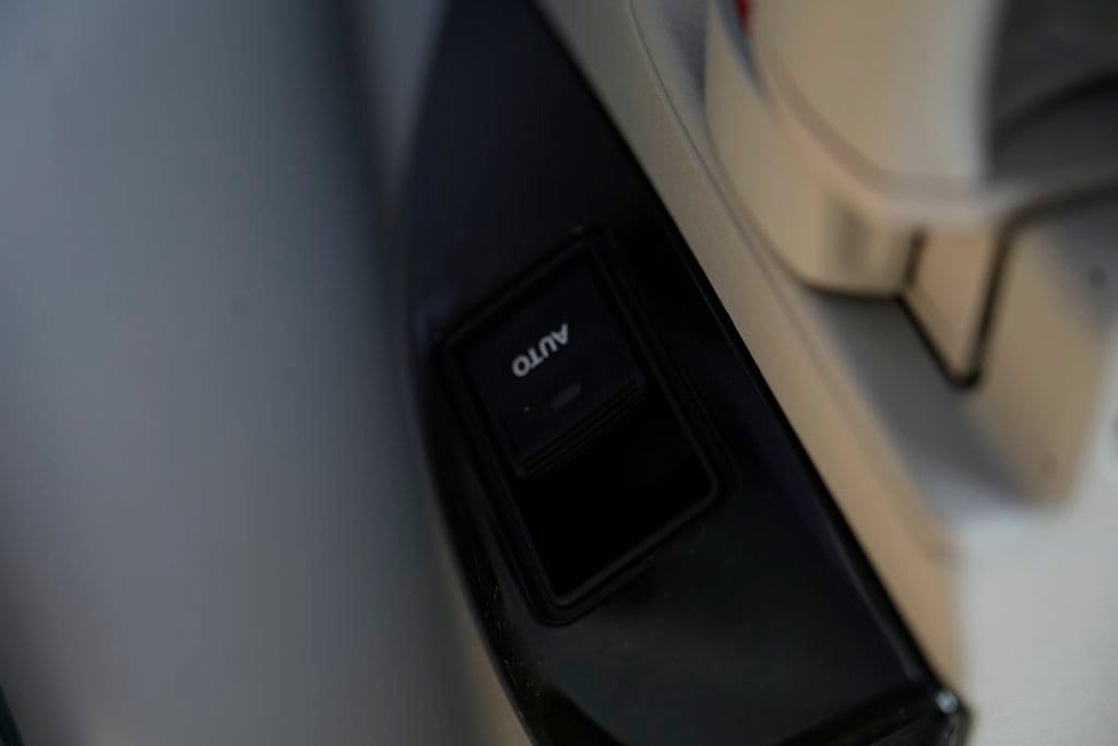 2011 Toyota Sienna Base - Photo 28