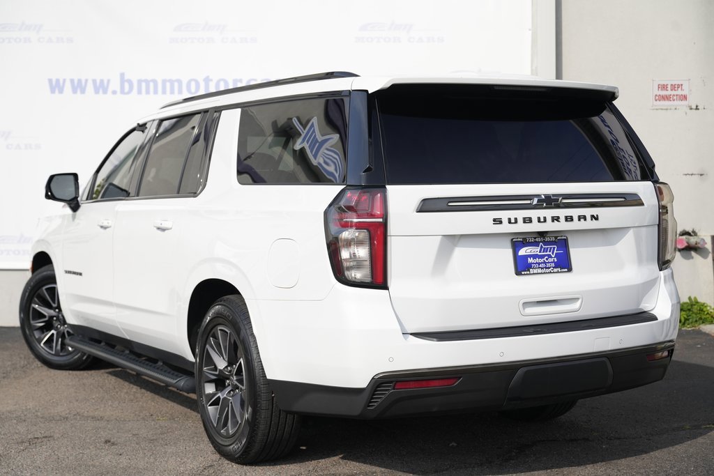 2021 Chevrolet Suburban Z71 photo 3