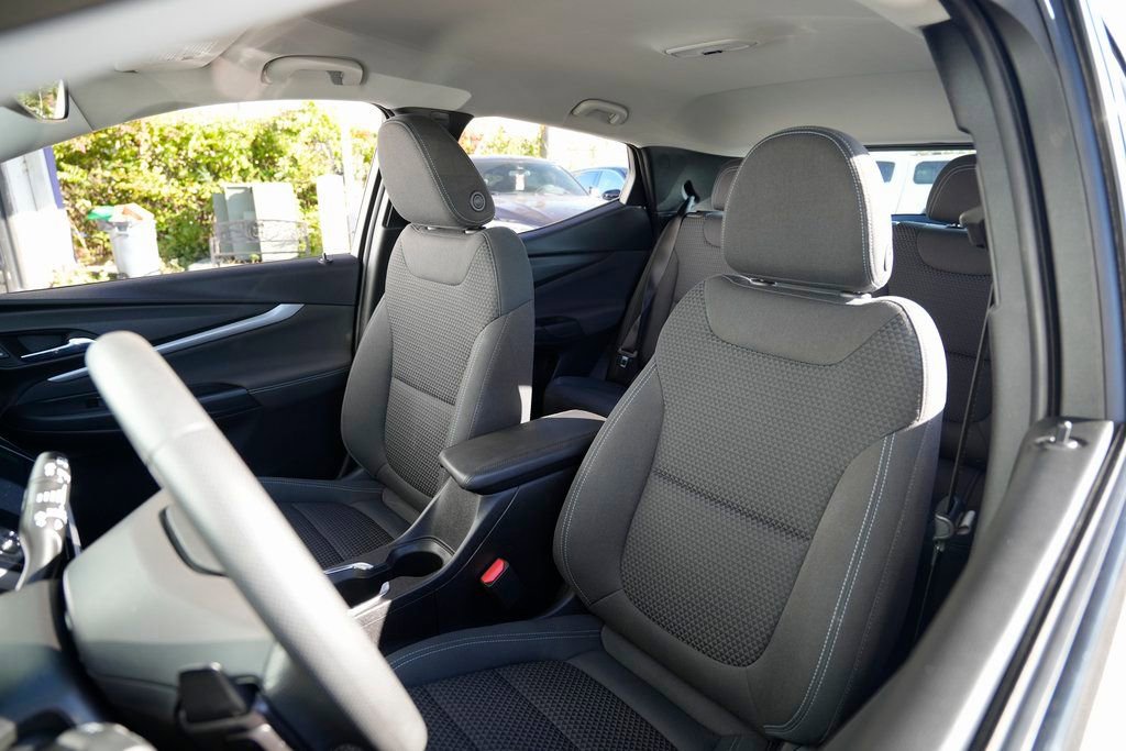 2022 Chevrolet Bolt EUV LT - Photo 21