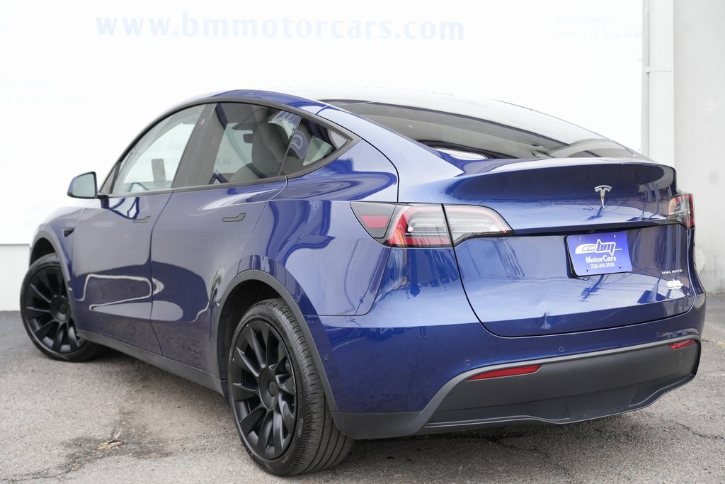 2022 Tesla Model Y Long Range photo 4