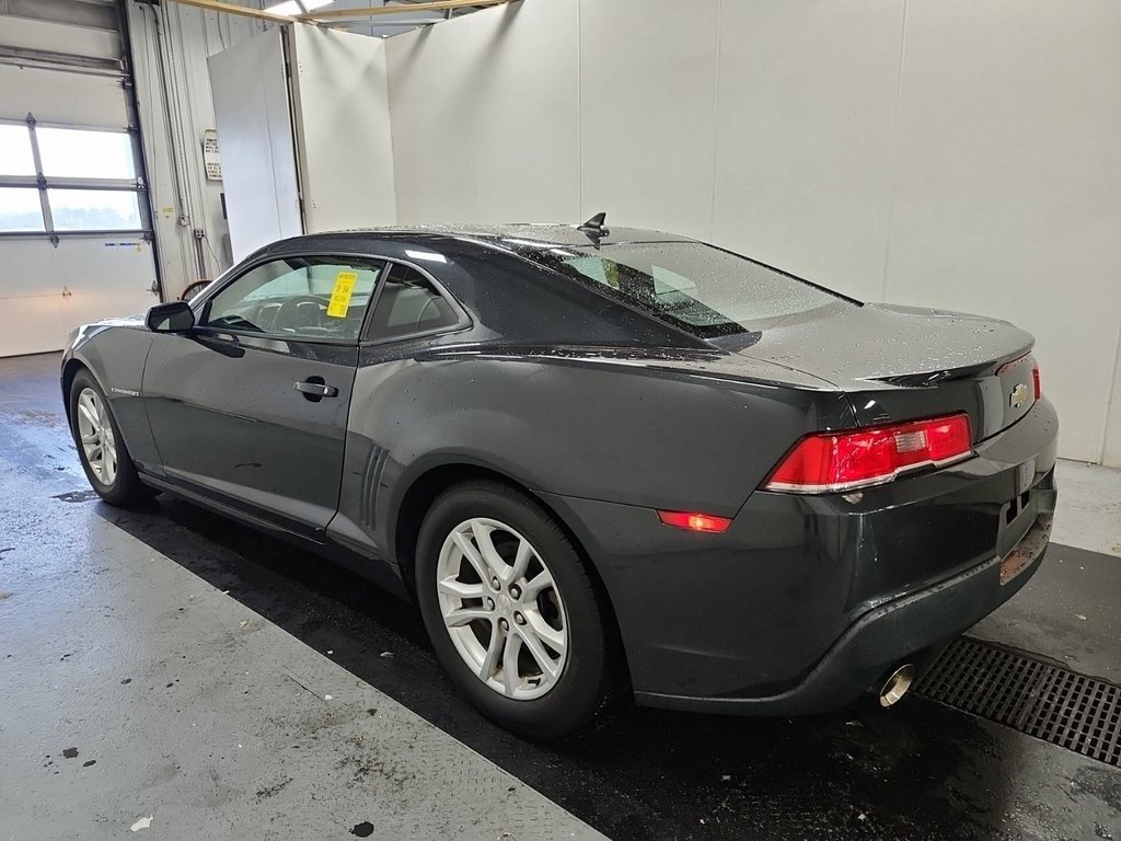 2014 Chevrolet Camaro photo 2