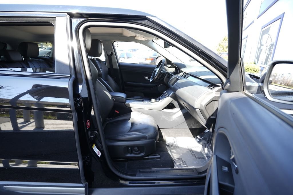 2019 Land Rover Range Rover Evoque SE Premium - Photo 31
