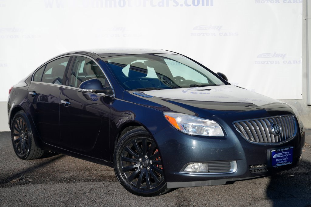 2013 Buick Regal Premium 1's photo