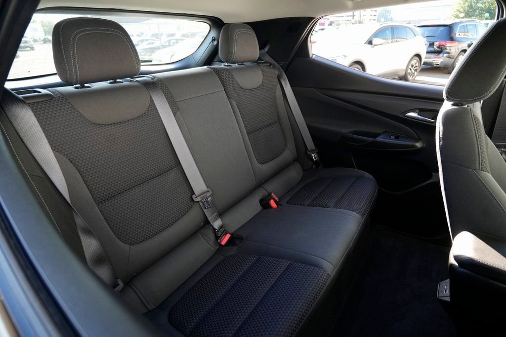 2022 Chevrolet Bolt EUV LT - Photo 23