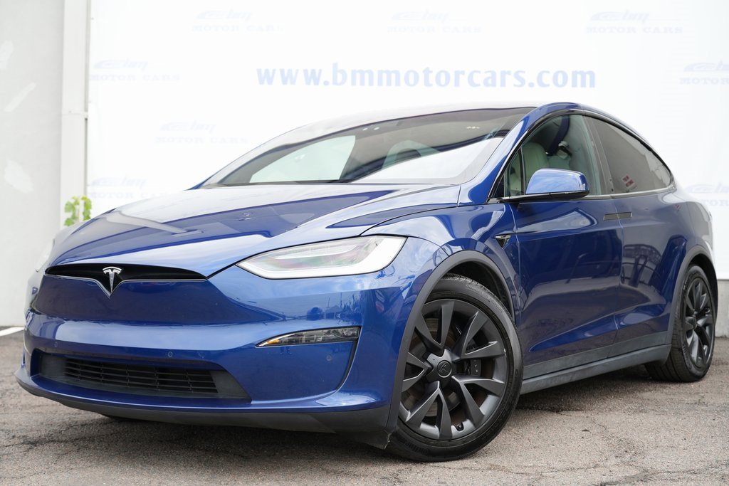 2022 Tesla Model X photo 2