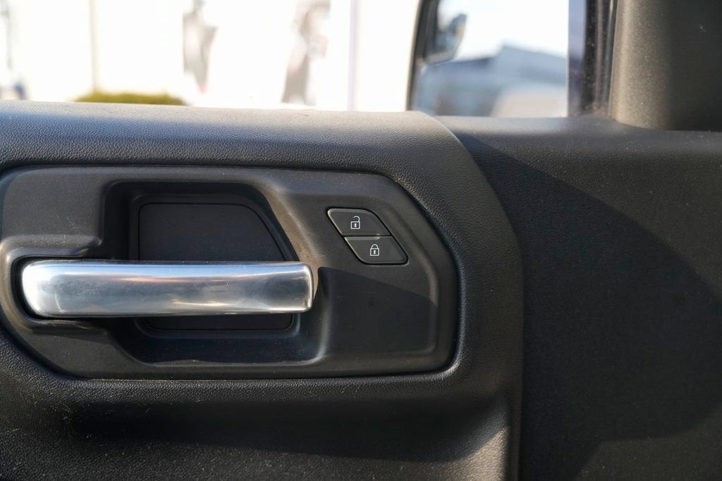 2020 Chevrolet Silverado 1500 Custom - Photo 22