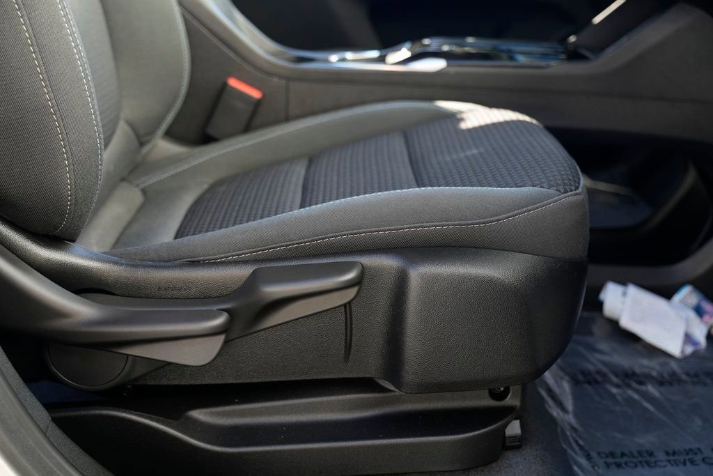 2022 Chevrolet Bolt EUV LT - Photo 34