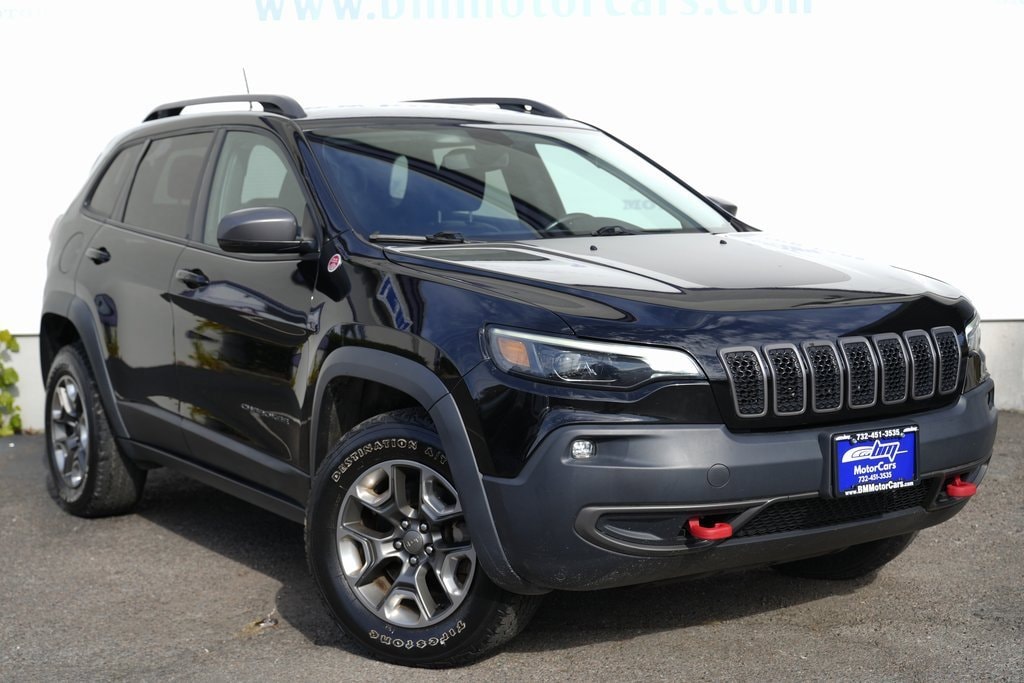 Used 2019 Jeep Cherokee Trailhawk SUV