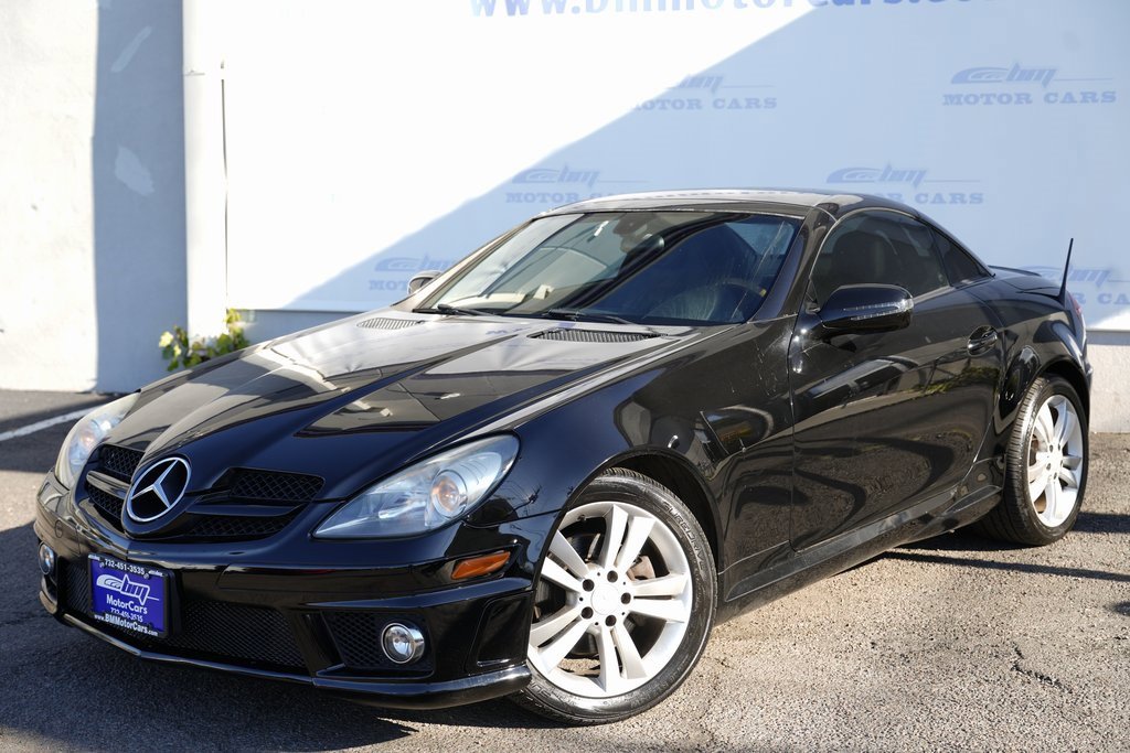 2011 Mercedes Benz SLK 300 photo 2